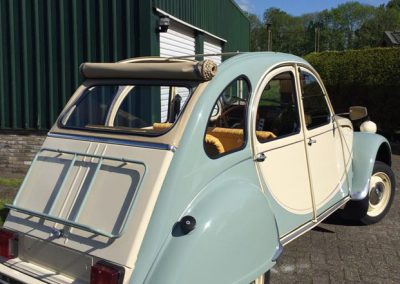 2cv_charleston_cremegroen_02