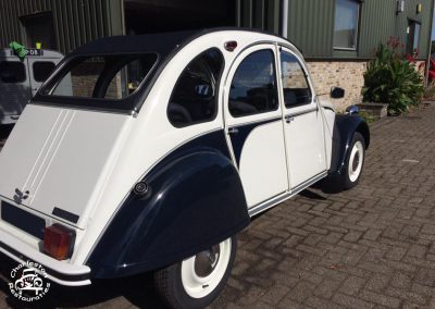 2cv_dolly_witblauw_01