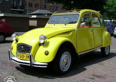 2cv_knalgeel_01